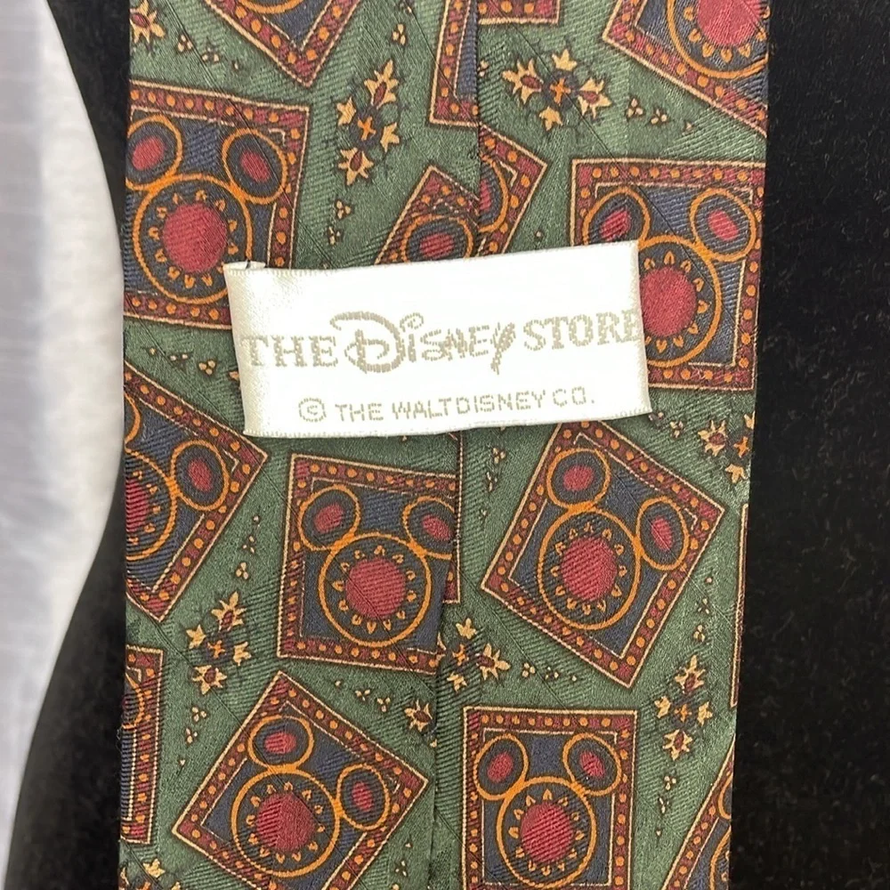 Disney store silk